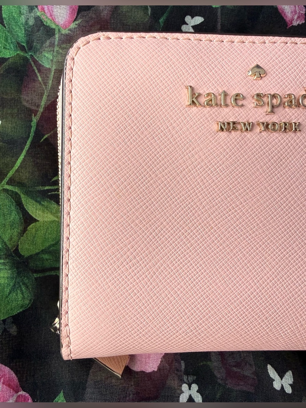 Kate Spade Staci Pink Small Zip Around Bifold Wallet - Picture 3 of 14